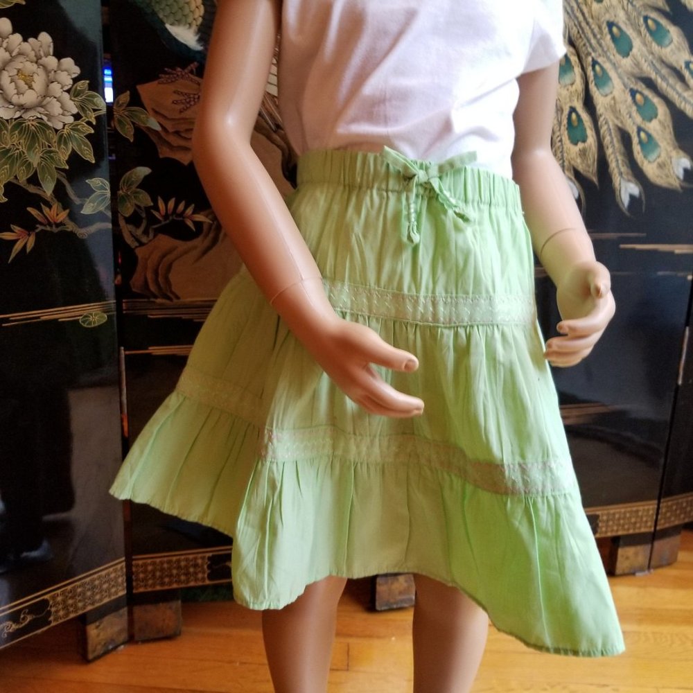 Sweet Size 4T Pale Green Embroidered Ruffled Skirt